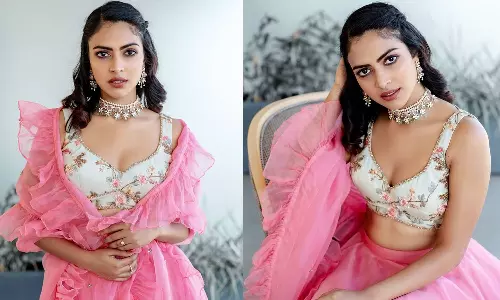 நிர்வாணமாக நடித்த எனக்கு உதட்டு முத்தம் தருவது பெரிய விஷயம் அல்ல -அமலாபால்