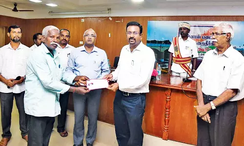 12 பயனாளிகளுக்கு ரூ.1.57 லட்சம் மதிப்பில் நலத்திட்ட உதவி வழங்கல்