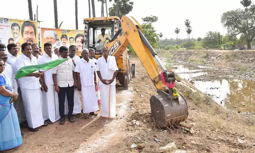 பெரியாறு கால்வாய் சீரமைக்கும் பணியால் 22 ஆயிரம் ஏக்கர் பாசனவசதி பெறும்-அமைச்சர் தகவல்