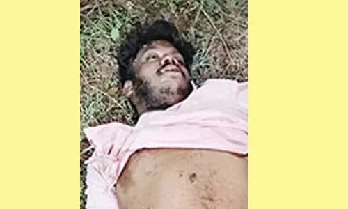 டிராக்டர் மோதி ஓட்டல் ஊழியர் பலி