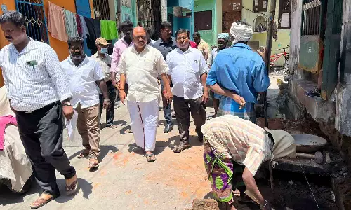 வாய்க்கால் மற்றும் சாலை மேம்பாட்டு பணி