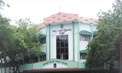 மகள், பேரன் சாவு; ஆதரவின்றி தவிக்கும் முதியோர் தம்பதி