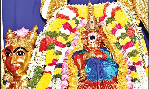 மதுரை சித்திரை திருவிழாவில் மீனாட்சி திருக்கல்யாணத்தை காண 5,793 பேர் முன்பதிவு