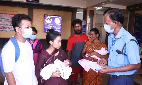 அடுத்தடுத்து குழந்தை கடத்தல் எதிரொலி - திருப்பூர் அரசு ஆஸ்பத்திரியில் பாதுகாப்பு அதிகரிப்பு தீவிர சோதனைக்கு பிறகு வெளியே செல்ல அனுமதி