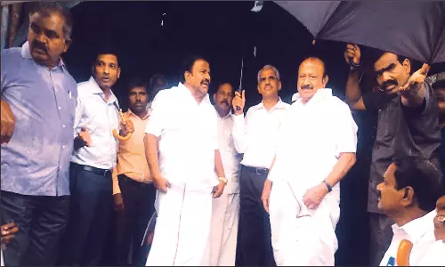 குறிஞ்சிப்பாடியில் புதிய பஸ் நிலைய கட்டுமான பணிகளை அமைச்சர்கள் கே.என்.நேரு,  எம்.ஆர்.கே பன்னீர்செல்வம் நேரில் ஆய்வு