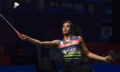 ஆசிய பேட்மிண்டன் சாம்பியன்ஷிப் - அடுத்த சுற்றுக்கு முன்னேறினர் பி.வி.சிந்து, கிடாம்பி ஸ்ரீகாந்த்