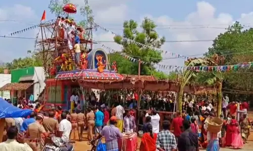 புதுச்சாவடி கிராமத்தில் ஸ்ரீ ஆகாச மாரியம்மன் கோவில் கும்பாபிஷேகம்