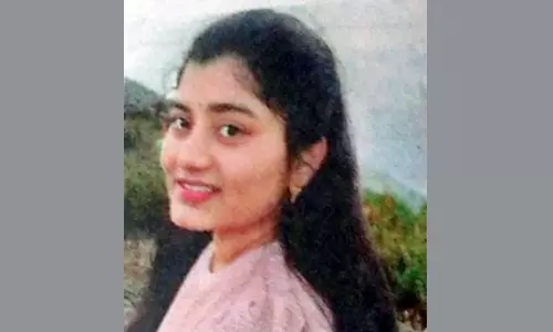 மாமியார், கணவருடன் தகராறில் 5 மாத கர்ப்பிணி கடலில் குதித்து தற்கொலை