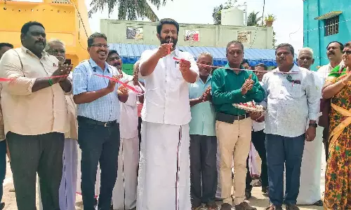 அரசு திருமண மண்டபத்திற்கு வாகனம் நிறுத்துமிடம்
