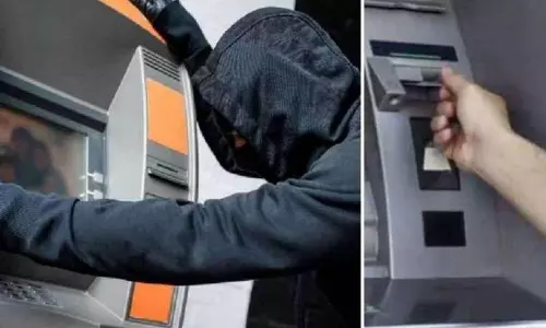 பீகார் மாநிலத்தில் புதுமையான பள்ளிக்கூடம்: ஏ.டி.எம். எந்திரத்தை உடைத்து கொள்ளையடிக்க 3 மாத பயிற்சி