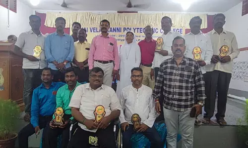 அன்னை வேளாங்கன்னி பாலிடெக்னிக் கல்லூரியில் முன்னாள் மாணவர்கள் சந்திப்பு