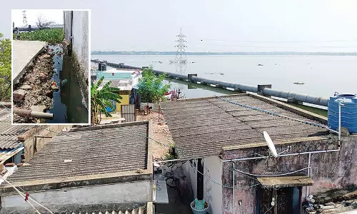 குடிநீர் ஆதாரமாக விளங்கும் புழல் ஏரியில் தினமும் 2 லட்சம் லிட்டர் கழிவுநீர் கலப்பு