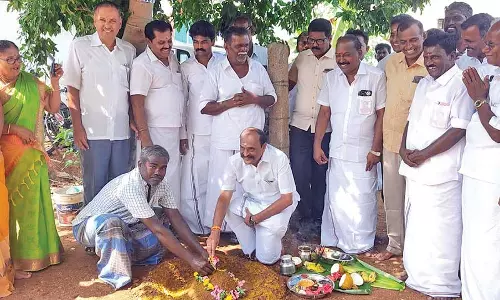 கோவில்பட்டியில் சட்டமன்ற உறுப்பினர் மேம்பாட்டு  நிதியின் கீழ் திட்டப்பணிகள் - கடம்பூர் ராஜூ எம்.எல்.ஏ. தொடங்கி வைத்தார்