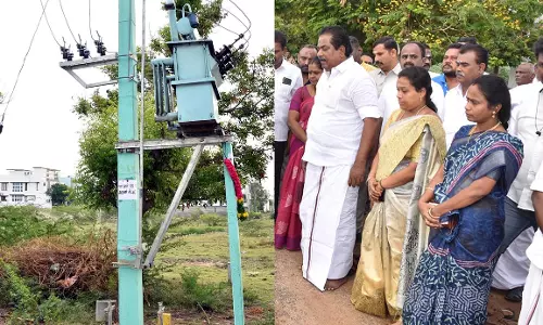 புதிதாக நிறுவப்பட்ட 2 டிரான்ஸ்பார்மர்களை தொடங்கி வைத்த அமைச்சர்