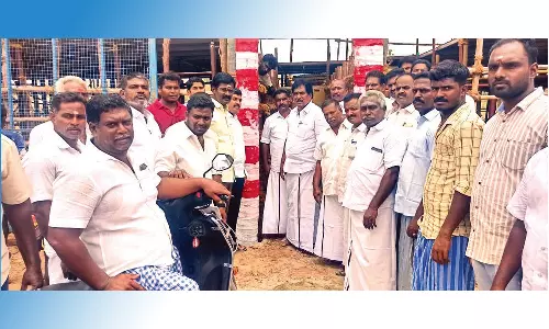 சத்திரப்பட்டி ஜல்லிக்கட்டு போட்டிக்கு முகூர்த்த கால் நடும் நிகழ்ச்சி