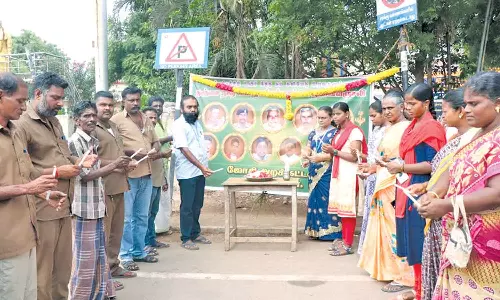 களிமேடு சப்பர தீ விபத்தில் பலியான 11 பேருக்கு முதலாமாண்டு மலரஞ்சலி