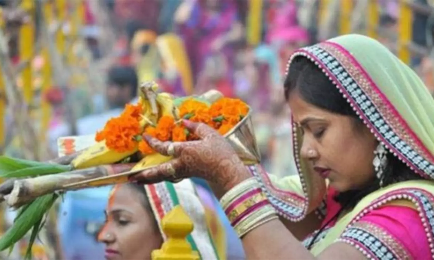 நட்சத்திரத்துக்கு உகந்த மலர்களை பூஜையில் பயன்படுத்தலாம் நட்சத்திரத்துக்கு உகந்த மலர்களை பூஜையில் பயன்படுத்தலாம்