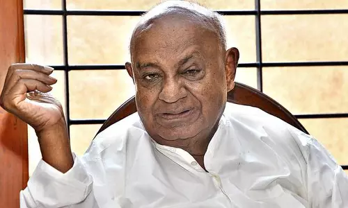 கர்நாடக சட்டசபை தேர்தல்: 90 வயதான தேவகவுடா 11 நாளில் 42 இடங்களில் பிரசாரம்