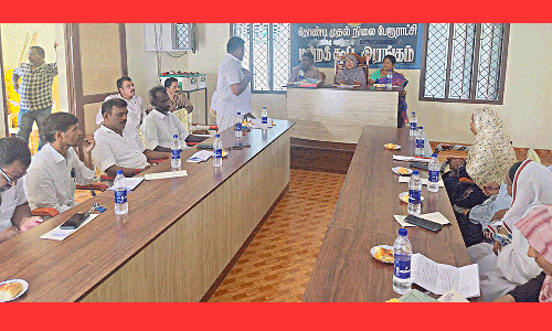 தொண்டி புதிய பஸ் நிலையத்திற்கு கருணாநிதி பெயர் சூட்ட கோரிக்கை