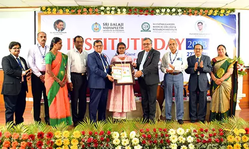 மகாத்மாகாந்தி மருத்துவக் கல்லூரி தினம்