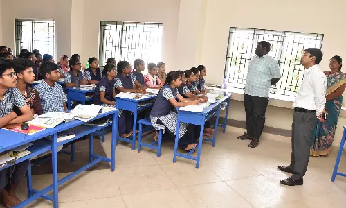 கவுண்டம்பாளையத்தில் அரசு பள்ளி மாணவர்களுக்கான நீட் தேர்வு பயிற்சி மையம்