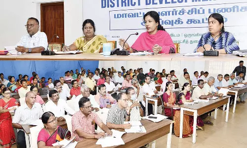 தேனியில் பொது இடங்களில் குப்பைகளை கொட்டினால் அபராதம்