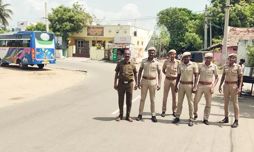 அ.தி.மு.க. பிரமுகர் கொலை வழக்கில் 10 பேருக்கு ஆயுள் தண்டனை:  கடலூர் மாவட்ட மீனவ கிராமங்களில்  பதட்டம்- போலீஸ் குவிப்பு