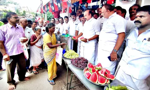 தமிழகத்தில் அரசு ஊழியர்கள்-பொதுமக்களுக்கு பாதுகாப்பு இல்லை