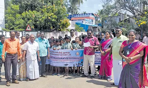 வேதாரண்யத்தில், விழிப்புணர்வு பேரணி