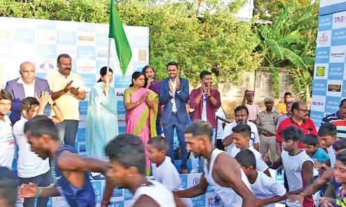 தூத்துக்குடியில் போதை ஒழிப்பு விழிப்புணர்வு மாரத்தான்- கனிமொழி எம்.பி. கொடியசைத்து தொடங்கி வைத்தார்