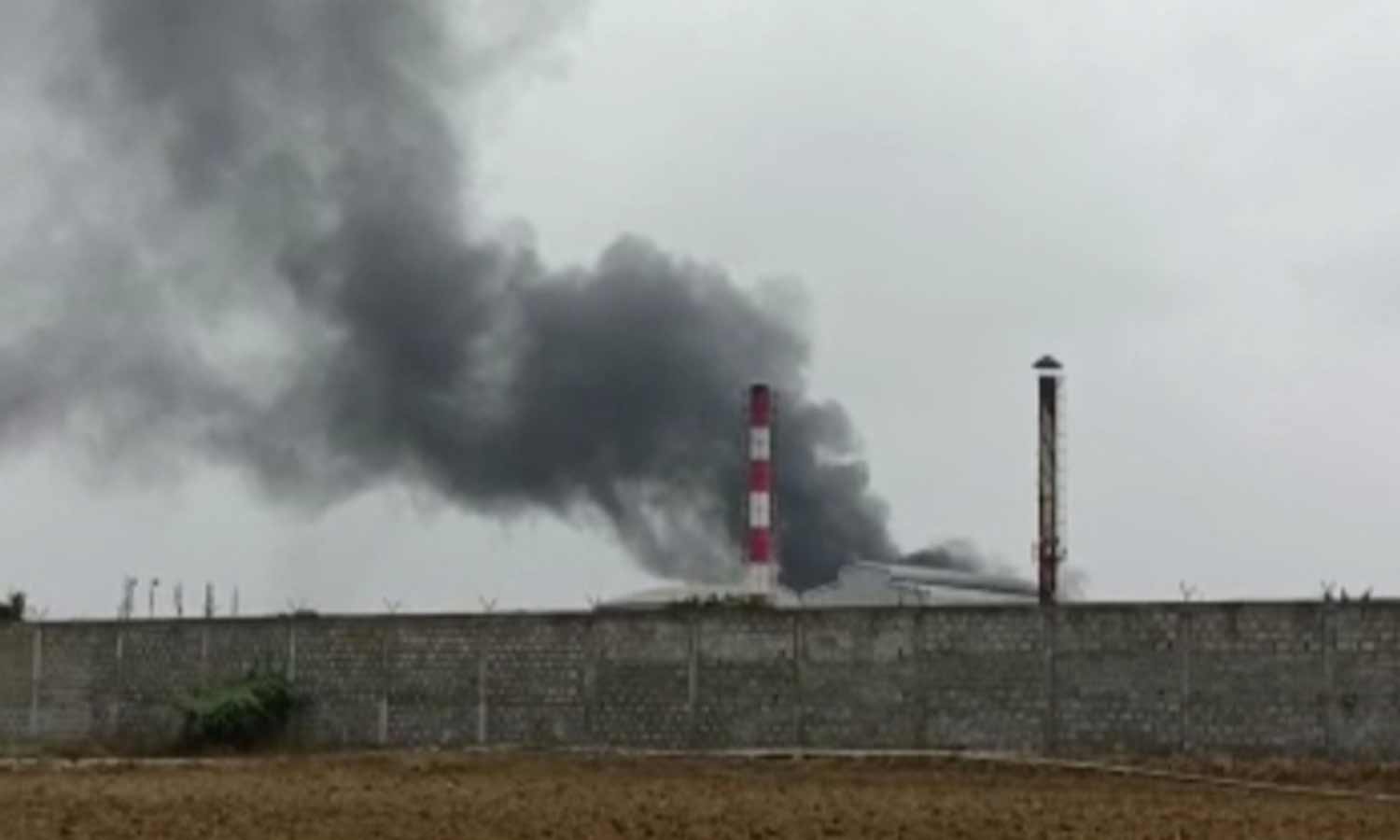 பல்லடம் அருகே இன்று நூற்பாலையில் தீ விபத்து