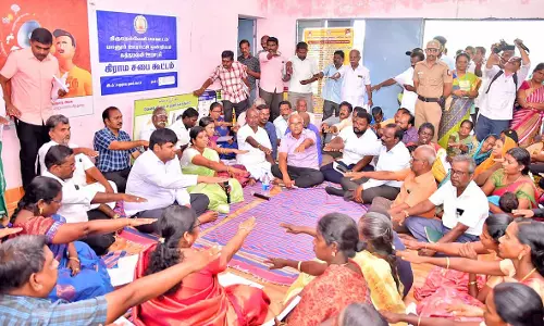 நெல்லை அருகே சுத்தமல்லி ஊராட்சியில் கிராம சபை கூட்டம்- கலெக்டர் கார்த்திகேயன் பங்கேற்பு