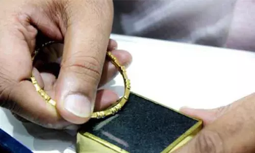 நகை மதிப்பீட்டாளர்களை நிரந்தரமாக்க கோரிக்கை