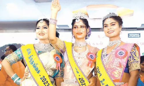 கூவாகம் கூத்தாண்டவர் கோவிலில் திருநங்கைகள் தாலி கட்டும் நிகழ்ச்சி நாளை நடைபெறுகிறது