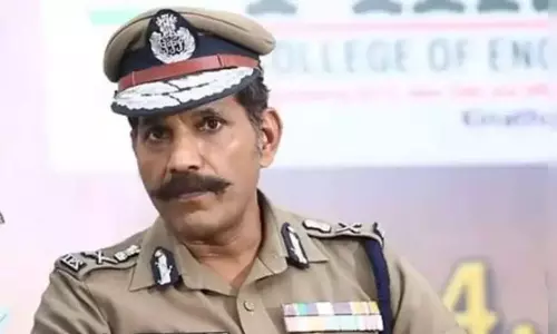 கஞ்சா பதுக்குவோர் குறித்து தகவல் தெரிவிக்கலாம்- தமிழக போலீஸ் அறிவிப்பு