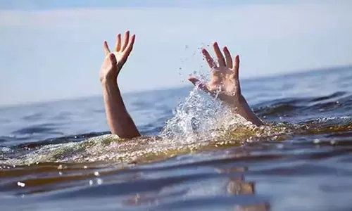 பரமத்திவேலூர் அருகேகாவிரி ஆற்றில் மூழ்கி சென்ட்ரிங் தொழிலாளி சாவு