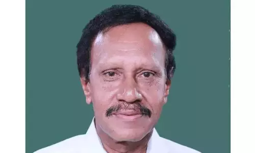 தமிழகத்தில் மணல் கொள்ளை மனித கொலைகளாக மாறி வருகிறது-தம்பிதுரை எம்.பி.பேட்டி