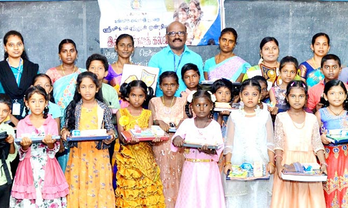 இல்லம் தேடி கல்வி தொகை மாணவர்களுக்கு வழங்கப்பட்டது