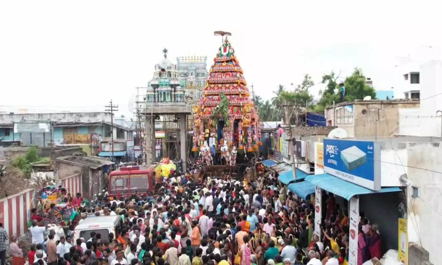 லட்சுமி நரசிம்மர் கோவிலில் தேர் திருவிழா லட்சுமி நரசிம்மர் கோவிலில் தேர் திருவிழா