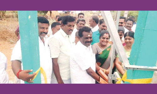 புதிய டிரான்ஸ்பார்மர்களை தொடங்கி வைத்த எம்.எல்.ஏ.