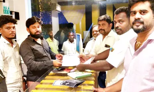 வணிக வளாகங்களில் தமிழில் பெயர்ப்பலகை வைக்க கோரி பா.ம.க. பிரசாரம்