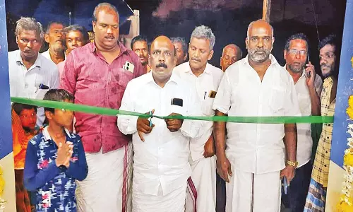 காவலாகுறிச்சியில் ரூ.7 லட்சத்தில் புதிய ரேஷன் கடை-மனோஜ் பாண்டியன் எம்.எல்.ஏ. திறந்து வைத்தார்