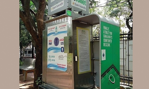 ஊட்டியில் கழிப்பிடங்களை தேடி அலையும் சுற்றுலா பயணிகள்