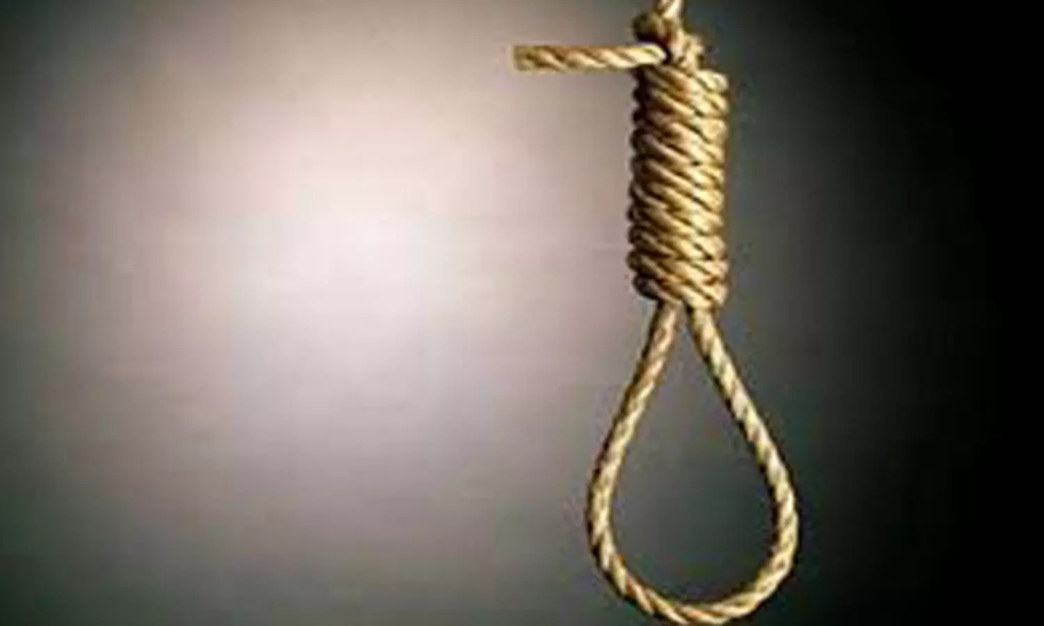 டேங்க் ஆபரேட்டர் தூக்கிட்டு தற்கொலை