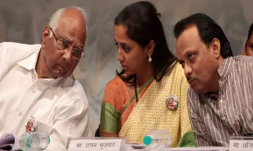 சரத்பவார் பதவி விலகல்: பரபரப்பு பின்னணி- புதிய தலைவரை தேர்வு செய்வதில் தாமதம்