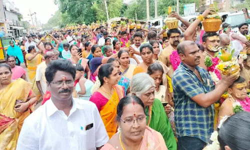 பால்குட ஊர்வலம்