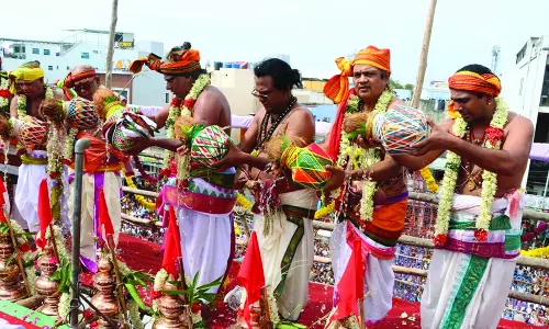 காஞ்சீபுரம் சித்ரகுப்தர் கோவில் கும்பாபிஷேகம்: பக்தர்கள் குவிந்தனர்