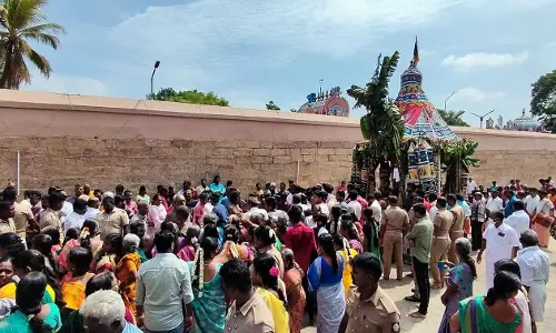 உத்தமர் கோவிலில் சித்திரை தேராட்டம்