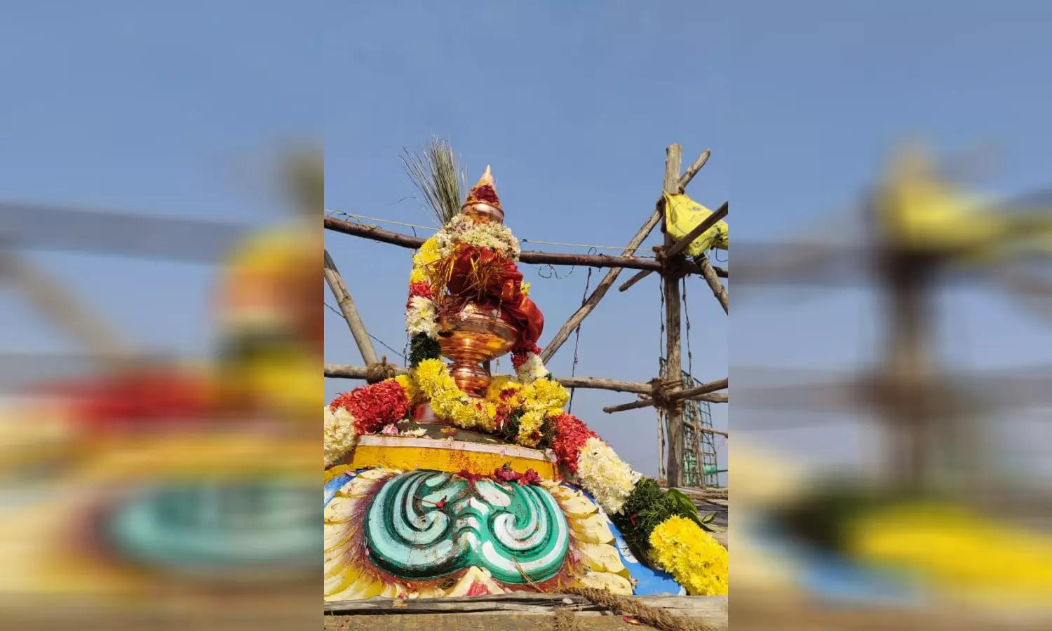 நாட்டாணி கிராமத்தில் கோவில் கும்பாபிஷேகம்