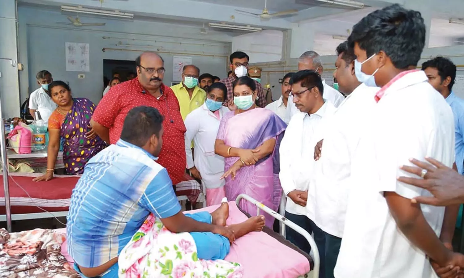 தூத்துக்குடி அரசு மருத்துவமனையில் பல் சிகிச்சைக்கான அதிநவீன இருக்கை வசதி- அமைச்சர் கீதாஜீவன் தொடங்கி வைத்தார்